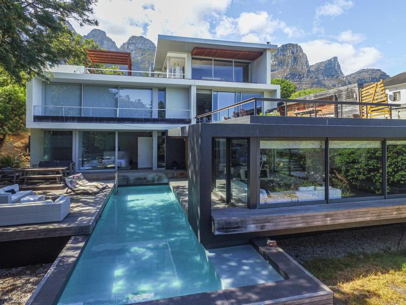 6 Bedroom Property for Sale in Camps Bay Western Cape